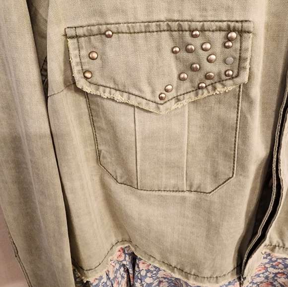 !We The Free, Free People Studded Military/Utility Jkt Floral Peplum Hem -SZ S! - Picture 4 of 11